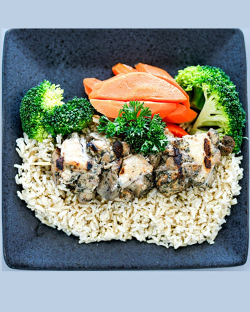 Flavorful Chicken Skewers with Rice & Veggies
